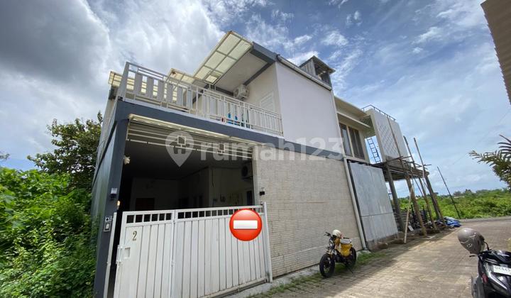 Rumah Minimalist Modern di Belakang Sidewalk Jimbaran Bali 1