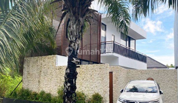 Villa Tropical Minimalis Di Kawasan Elit Nusa Dua Dekat Pantai 1