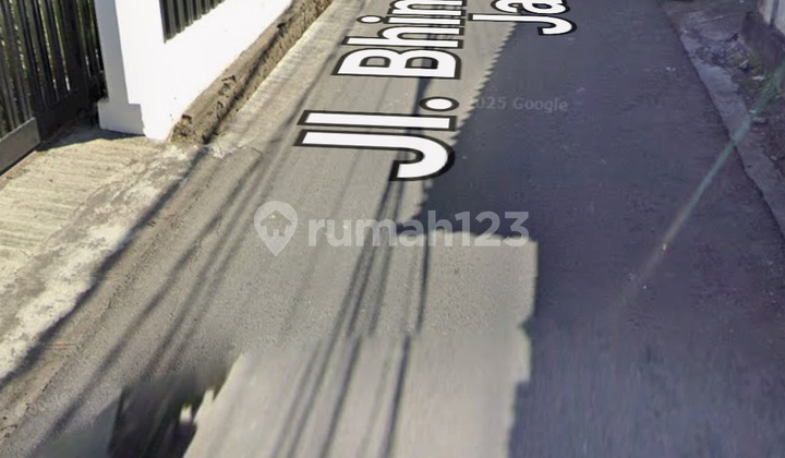 Rare For Sale Land with Bonus of Old Boarding Houses in Tuban Near Ngurah Rai Airport 2