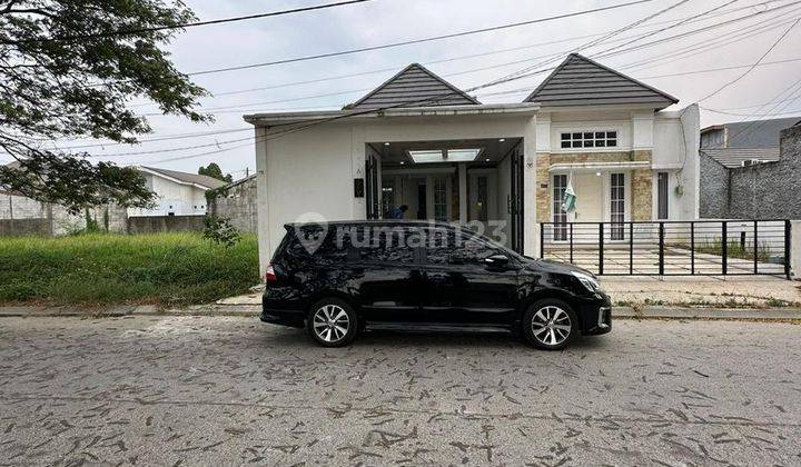 Di Jual Rumah Dengan Lokasi Strategis Di Darmawangsa Residence Bekasi  1