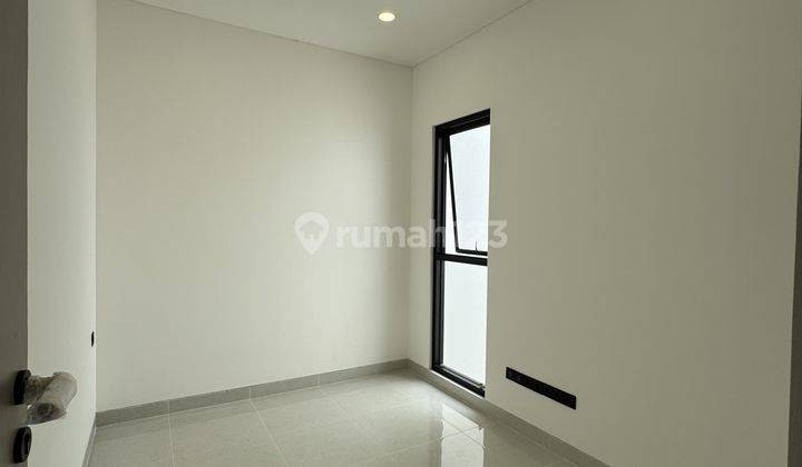 Rumah Baru 2 Lantai Semi Furnished Villa Melati Mas  2