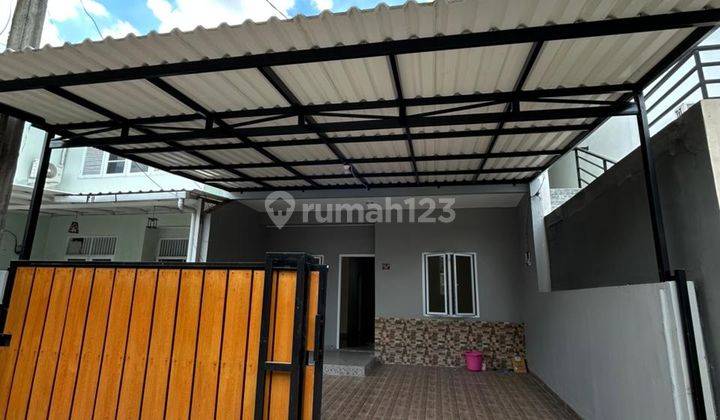 Rumah Nyaman 2 Lantai Bagus di Sektor 1 D, Gading Serpong  1