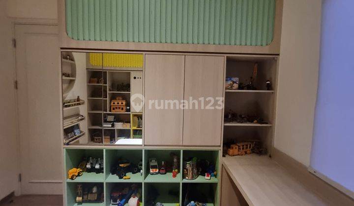 Rumah 2 Lantai Bagus di Suvarna Sutera Cluster Chiara , Tangerang 2