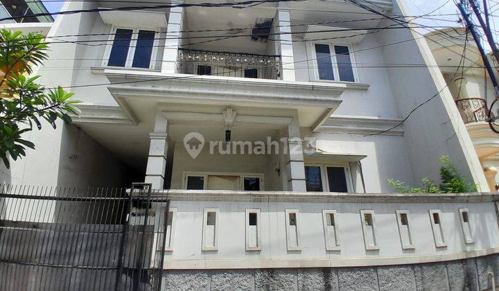 Rumah Jelambar Jakarta Barat 2