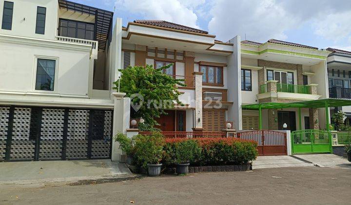 Rumah Mewah Green Garden Residence Jakarta Barat 2