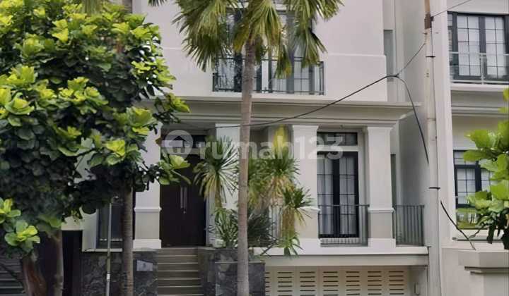 Pejaten Barat Rumah 2 Lantai Di Jakarta Selatan