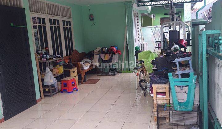 Rumah Hook Depan Taman Di Meruya Siap Huni 1