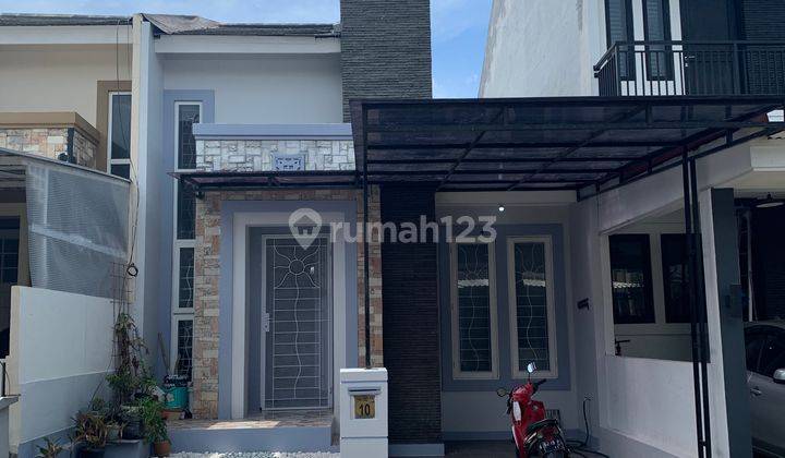 Dijual Cepat Rumah Strategis di Graha Raya Bintaro, Cluster Valencia, Sudah Renovasi