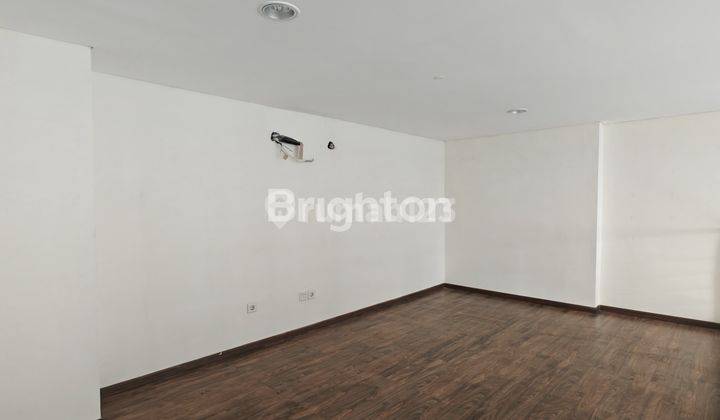 MURAH  APARTEMEN Brooklyn Soho Mezanin 80m2 2