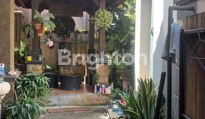 RUMAH HANYA SELANGKAH DARI MALL LIVING WORLD PERMATA HIJAU DENPASAR 1