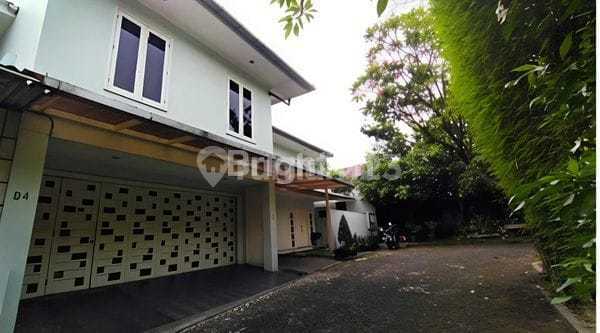 Town House Mewah di Cilandakkat & Itc