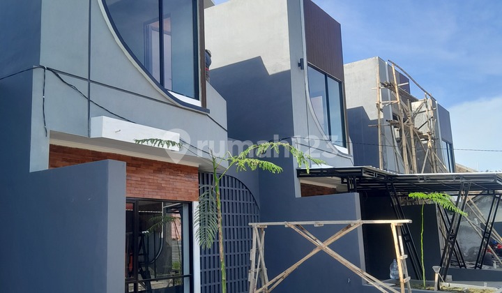 Rumah 2 Lantai Cash 700 Juta, Dekat Fasilitas Umum 1