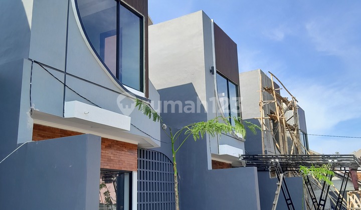 Dp 3 Juta, Rumah 2 Lantai Dekat Tol Buah Batu Bandung 1