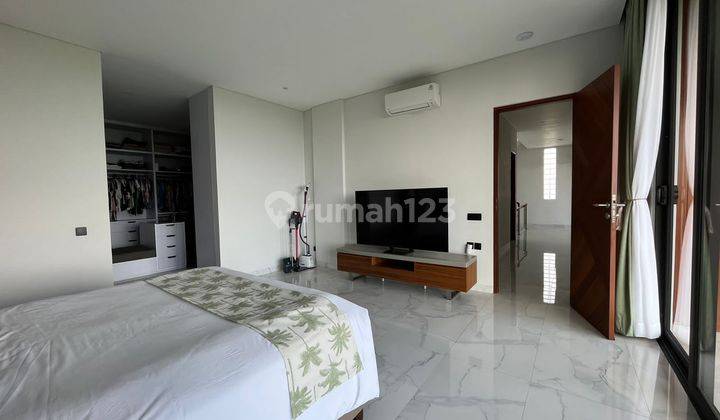 For Sale 3 Bedroom Villa In Seseh Leasehold  2