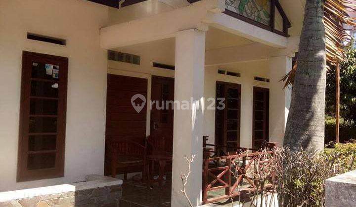 Dijual Rumah Dengan Taman di Kawasan One Gate Sytem Gunung Batu, Kota Bandung 1