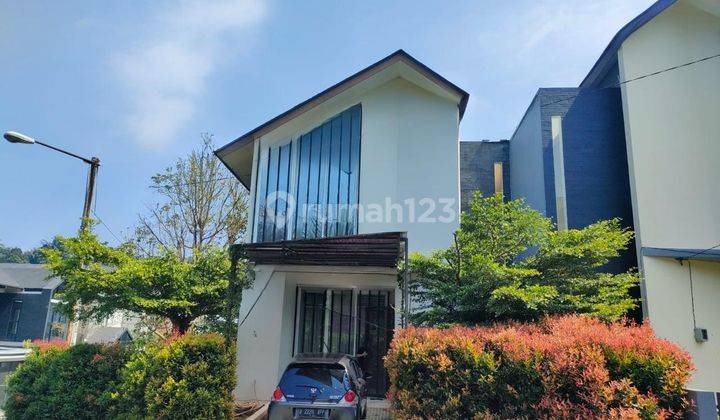 Dijual Rumah Bagus Siap Huni di Dago, Bandung Harga Terbaik 2