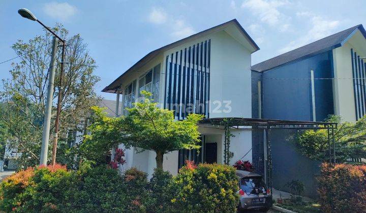 Dijual Rumah Bagus Siap Huni di Dago, Bandung Harga Terbaik 1