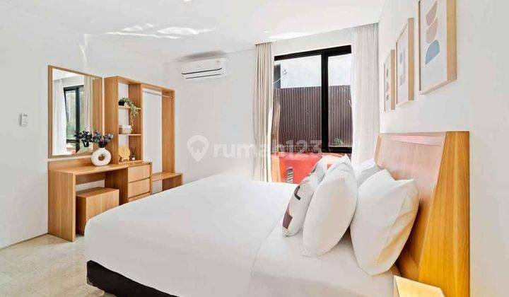 Dijual Rumah 2 Lantai View Kota Bandung Full Furnished di Dago Village, Bandung 2