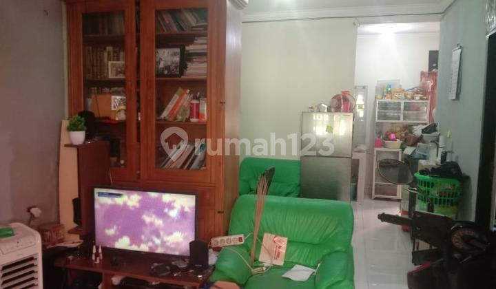 Dijual Rumah Murah Lokasi Depan Jalan Utama 2