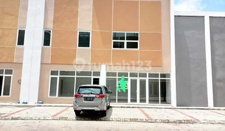 Cheap Warehouse for Sale at Bizpark with Exclusive Office Cheap Warehouse for Sale at Bizpark with Exclusive Office