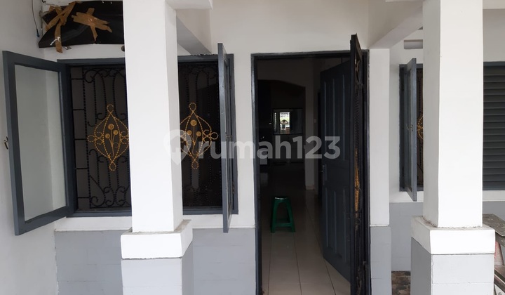 Dijual Rumah 1 Lantai di Raffles Hills, Cibubur 2