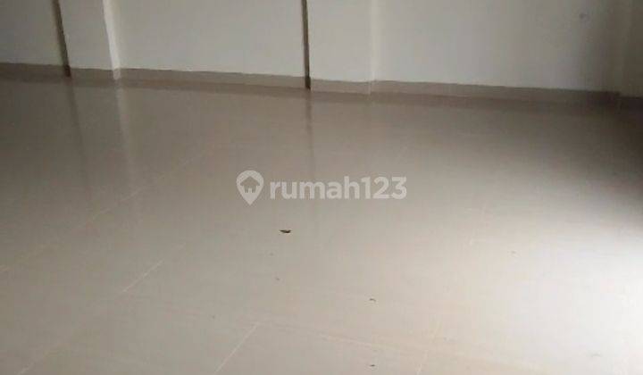 Di Jual Dan Disewakan Ruko Gandeng Berwarna Coklat 3 Lantai + 1 Lantai Rooftop 2