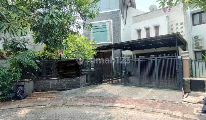 Rumah Bagus Dijual Di Raffles Hills Shm 1