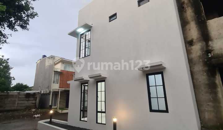 Dijual Cepat Rumah Cantik Posisi Hook 10 Menit Dari Pintu Tol Serpong