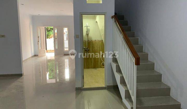 Rumah Dijual Di Raffles Hills 2 Lantai Shm 2