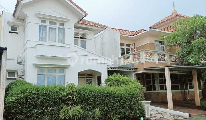 Dijual Rumah Cantik Luas Ada Halaman Belakang 2