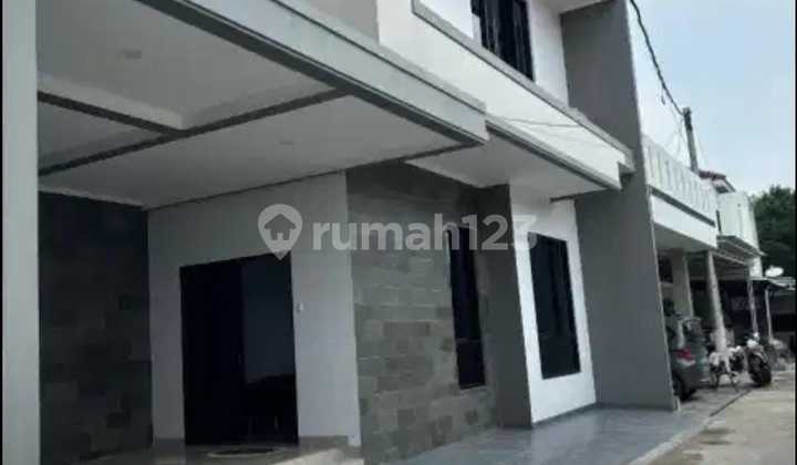Hot Sale Rumah 2 Lantai + Rooftop Di Cibubur Dekat Dengan Lrt Hot Sale Rumah 2 Lantai + Rooftop Di Cibubur Dekat Dengan Lrt