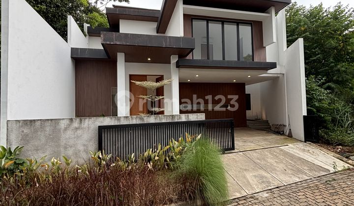 Beautiful House For Sale In Villa Cinere Mas