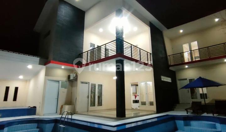 Dijual Rumah dengan Kolem Renang Dekat Perkantoran Tb. Simatupang (Belakang Gedung Nestle)