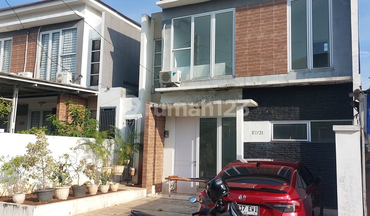 Dijual Cepat- Rumah Comfort & Strategis di Grand Depok City