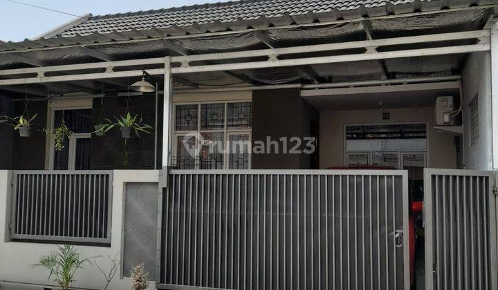 Rumah Nyaman Full Furnished Lokasi Strategis di Taman Kopo Indah Bandung 1