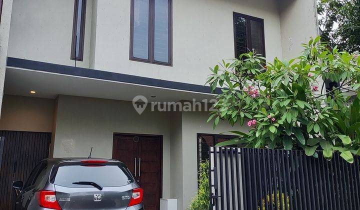 Rumah 2 Lantai SHM di Puri Gading Vila Tampak Siring, Bekasi 2