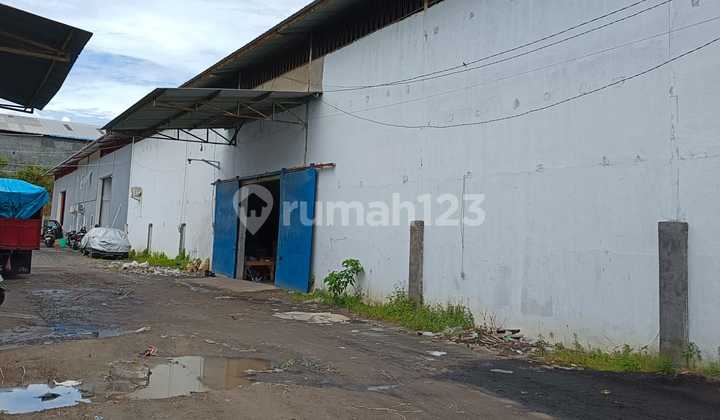 Warehouse 690m2 in Kairagi Suitable for Cargo Logistics Expedition Warehouse 690m2 in Kairagi Suitable for Cargo Logistics Expedition