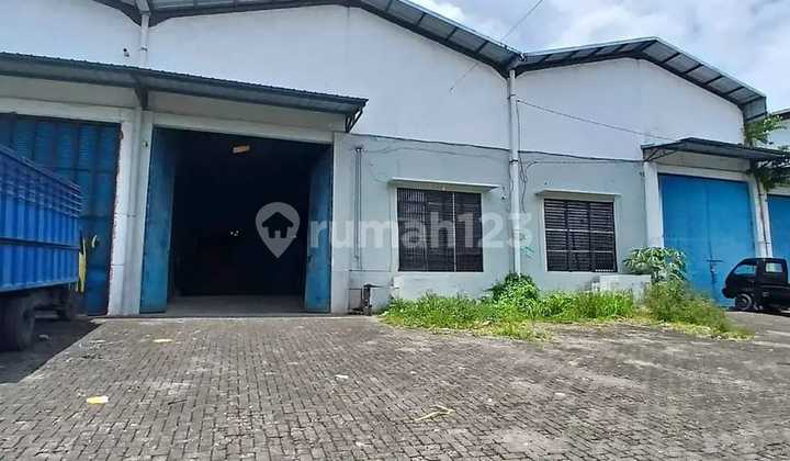 Warehouse 420m2 Near Ring Road 1 Tikela, Suitable for Cargo Expedition.