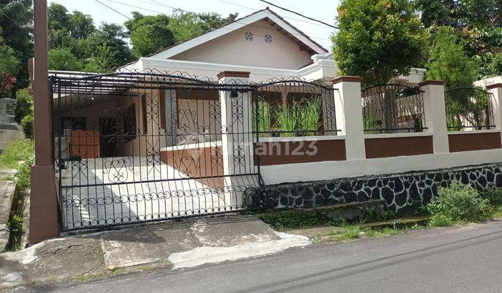 Rumah Pinggir Jl Dekat Tikala Baru Kantor Walikota Harga Miring  1