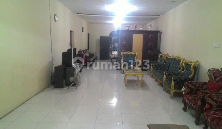 Rumah Siap huni, jalan 2 mobil lebar dekat dengan Menteng Area, jalan Jenderal Sudirman< jalan Thamrin
