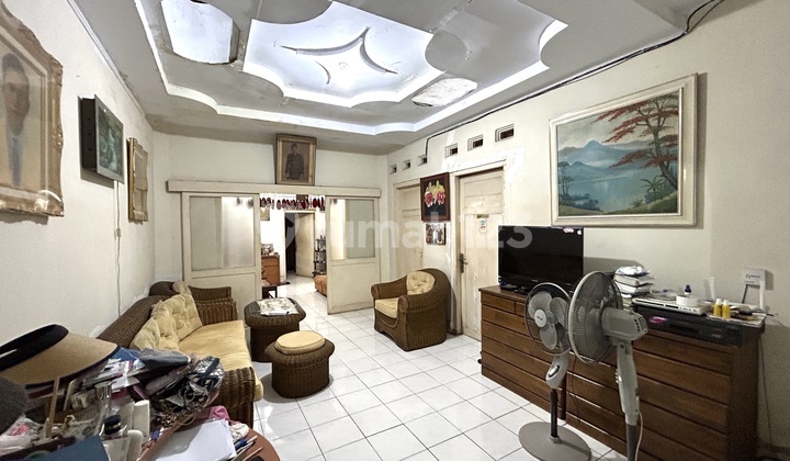 Rumah Hitung Tanah di Karbela Setiabudi Akses Jalan 2 Mobil