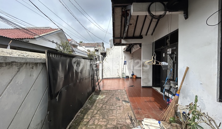 Rumah Cantik di Tebet siap Huni 2