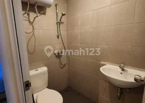 Full Furnished Studio Apartment at Vitorio Ciputra Wiyung Citraland 2