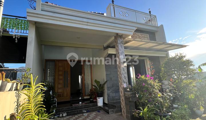 Villa in Trawas with SHM (Certificate of Land Ownership) Near Watu Gede Tourist Attraction, Mojokerto
