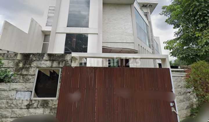 0313.119 For Sale House By Auction Citraland Taman Puspa Raya Surabaya 2