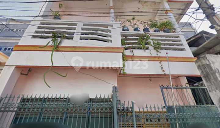 0304.32 Dijual Rumah Lelang Surabaya di Tambaksari di Lebak Permai