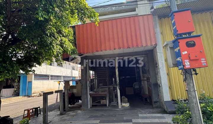 0305.66 For Sale Auctioned Shop House in Gubeng, Surabaya on Kertajaya Main Road 2