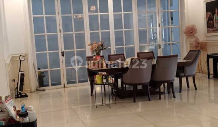 Dijual Rumah Mewah di Taman Golf Modern, Tangerang 2