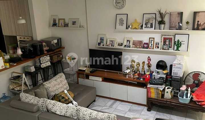 Dijual Rumah Taman Kebon Jeruk, Jakarta Barat 6x18