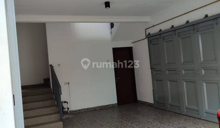 Dijual Cepat Rumah Bagus Dan Rapih Di Taman Meruya Ilir Kembangan Jakbar 2